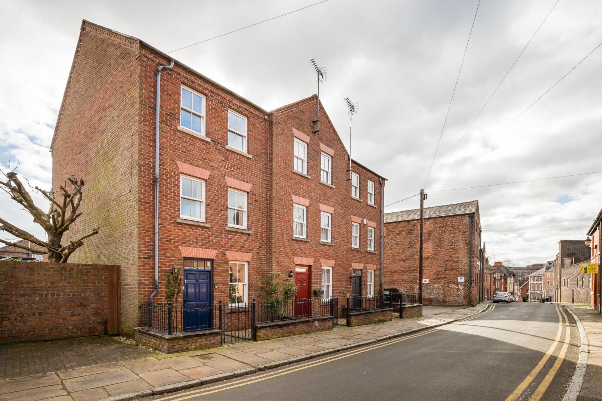 Hotel Spacious, 3 Bed House For 6 In Central Chester Exterior foto
